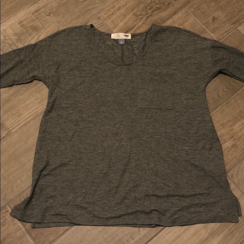 Old Navy Maternity sweater; Size M